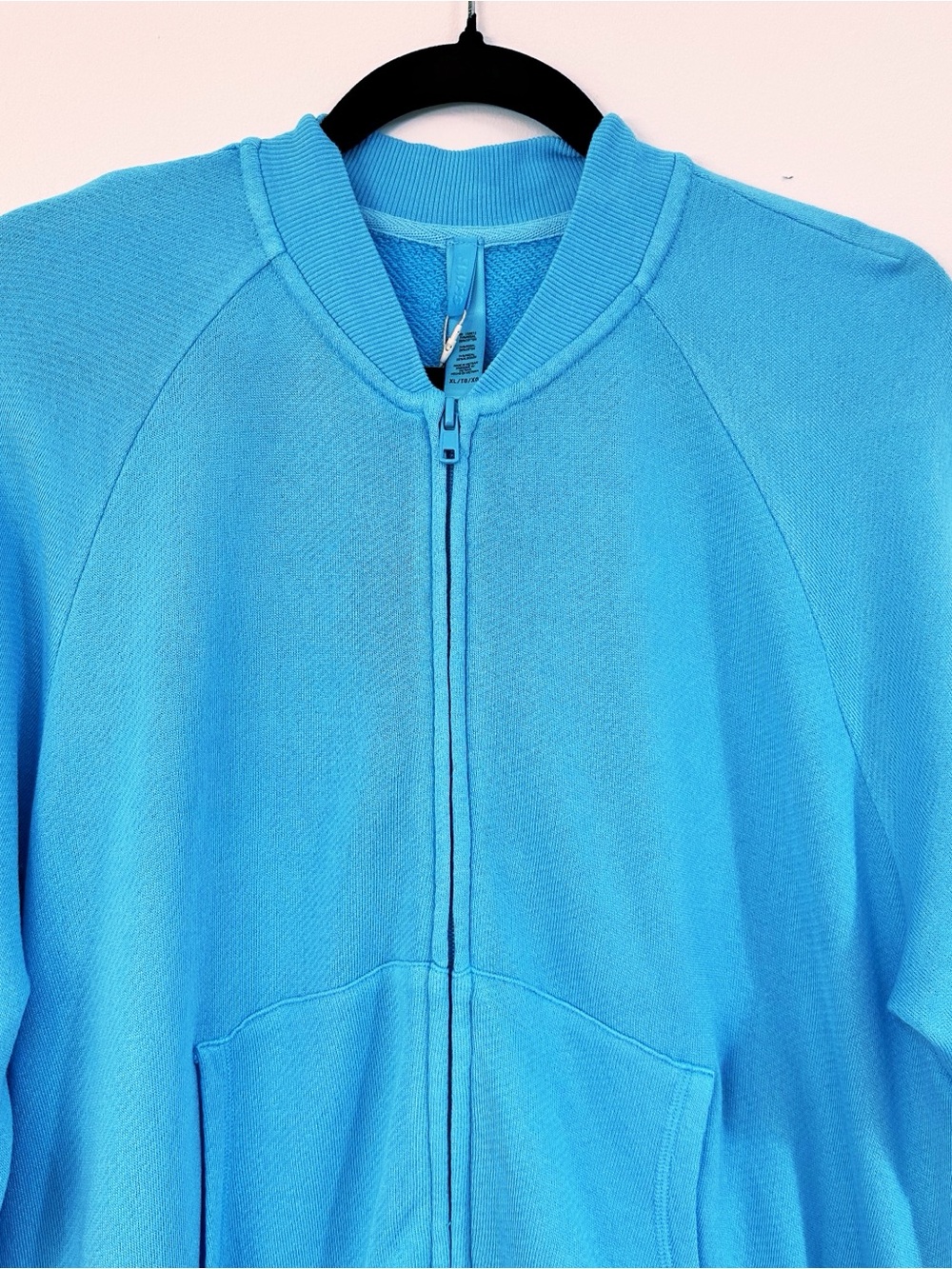 NWT SKIMS Sport French Terry Shrunken Zip Cardigan in Cyan Size XL - Picture 7 of 9